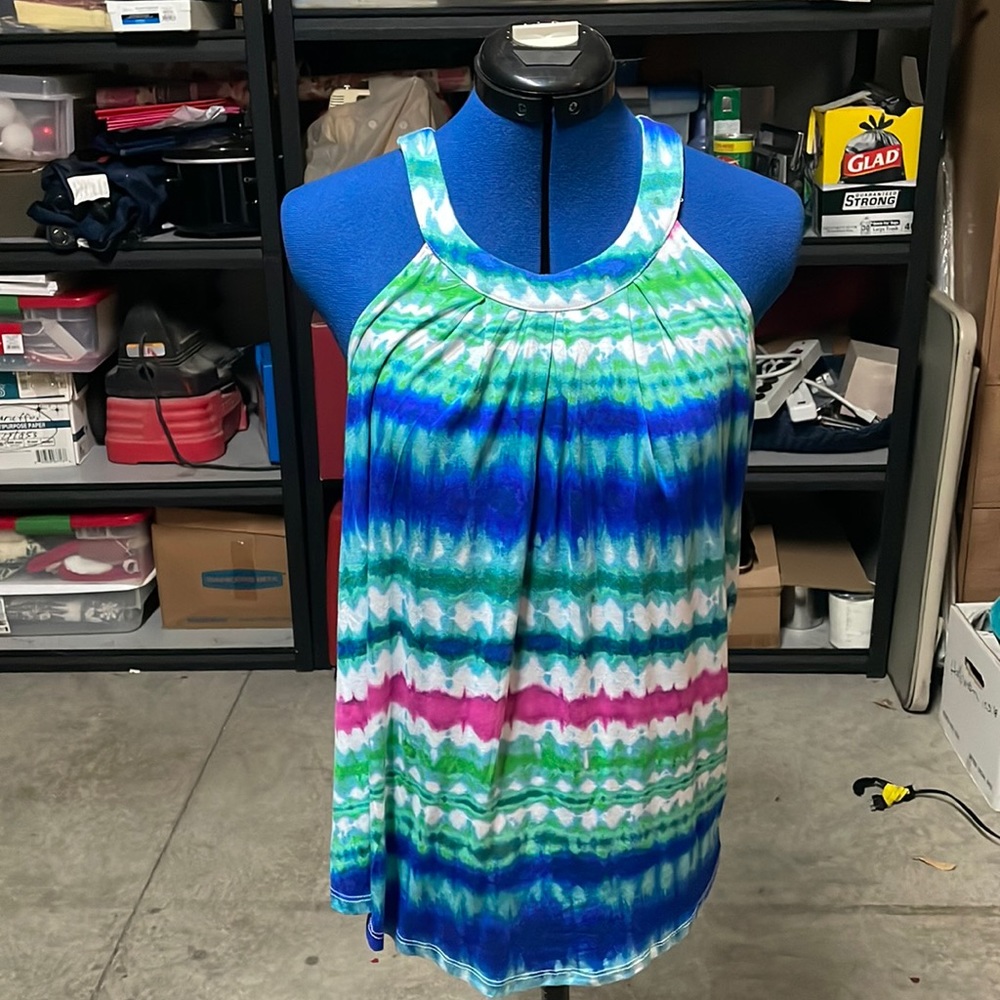 Cute colorful top